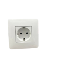 2P+E socket, 16A, white NU303618 Unica Studio 