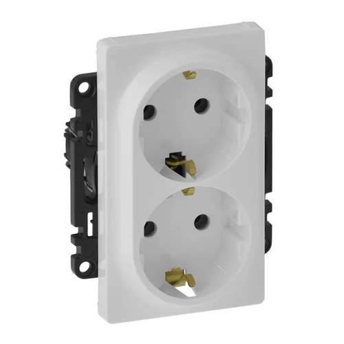 Двойная розетка Shuko 2x2P+E 16A с белой защитой (Valena Life)