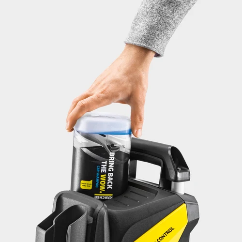 Автомобильный шампунь Plug n Clean 1