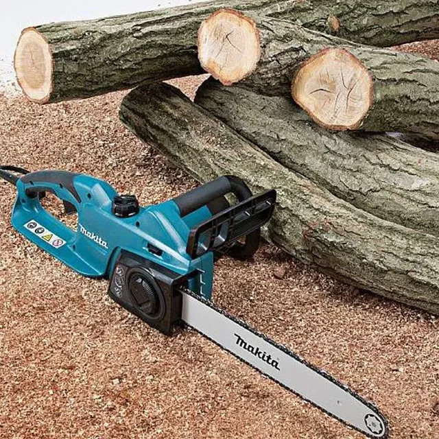 * Fierăstrău electric cu lanț 1800W MAKITA 3