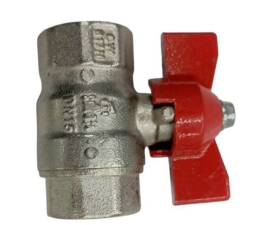 Проходной шаровой кран 1/2" НР–НР с бабочковой рукояткой