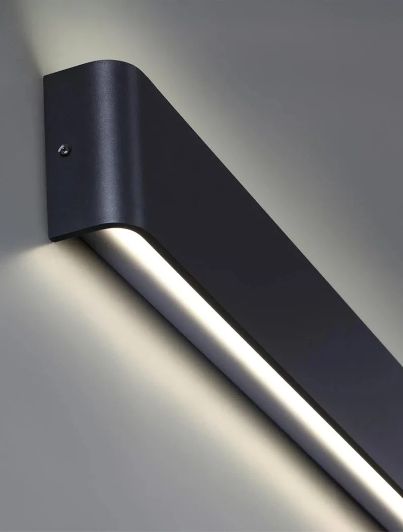 Aplică LED SG-2237-610 IP20  24W 3000K black LuminaLED 3