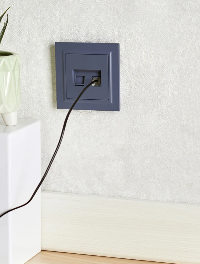 Розетка двойная RJ11+RJ45 кат.5E РК/Т12-БрМ маренго BRITE IEK 3