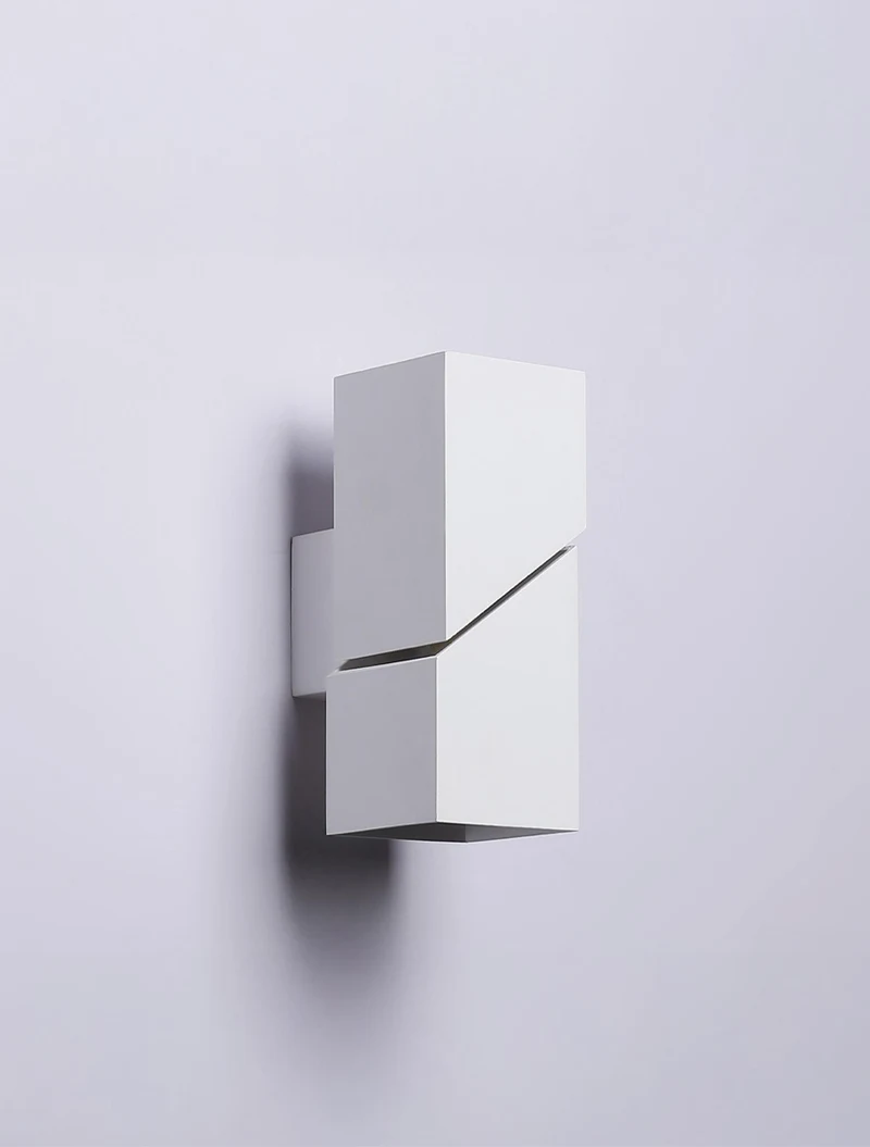 * Aplică 2XG9 155*90*60 IP20 albă LUMINALED 3