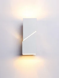 * Aplică 2XG9 155*90*60 IP20 albă LUMINALED 4