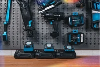 Încărcător acumulator 4A, 18V, HOGERT 3