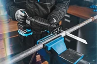 Set fierăstrău sabie 18V + acumulator 4AH + încarcator 4A, HOGERT 5